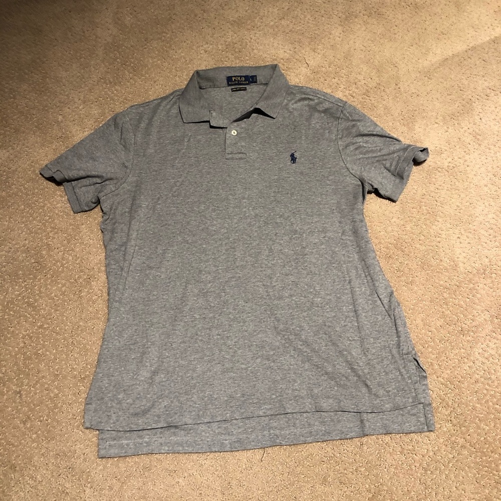 Men’s polo collared t shirt